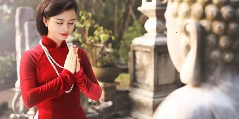 Mơ đi chùa nên đánh số mấy?