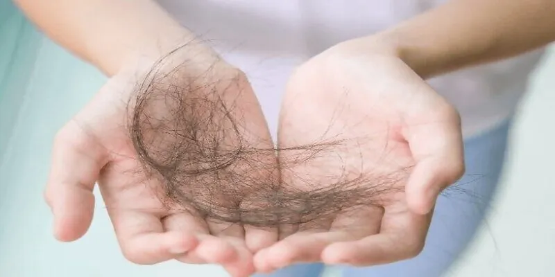 Đàn ông mơ thấy rụng tóc thì nên kiểm tra lại sức khỏe